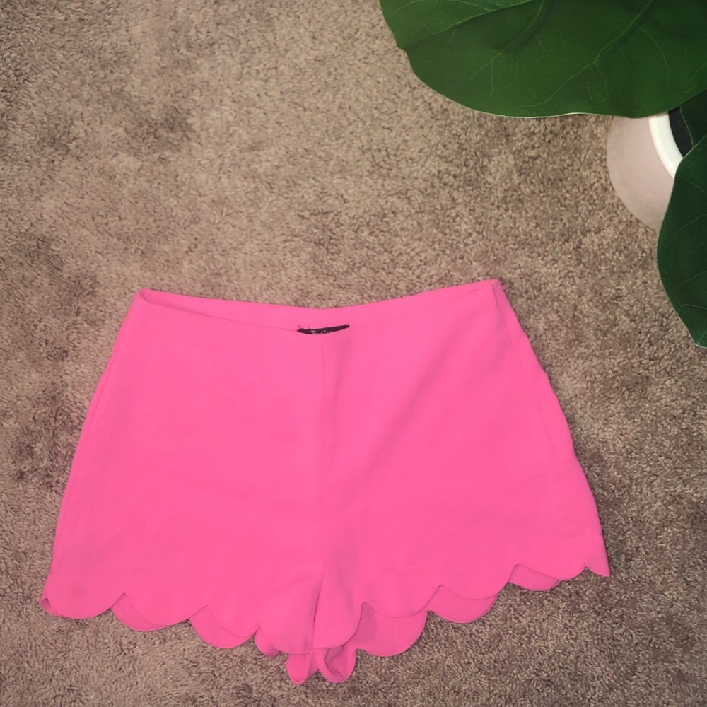 🌻Monteau | Scallop Shorts